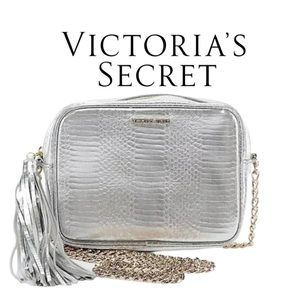 NWT Victoria’s Secret Silver Snakeskin purse